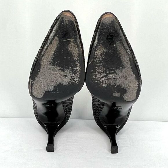 St. John Black Satin Paillettes Made in Italy Pointed Toe Narrow Heel Pumps 7B - Picture 9 of 13